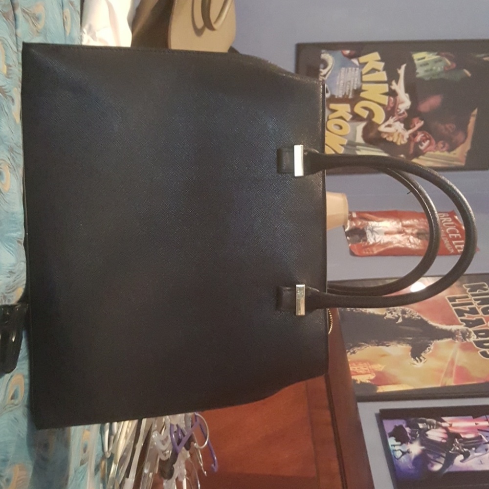 Black large H&M bag